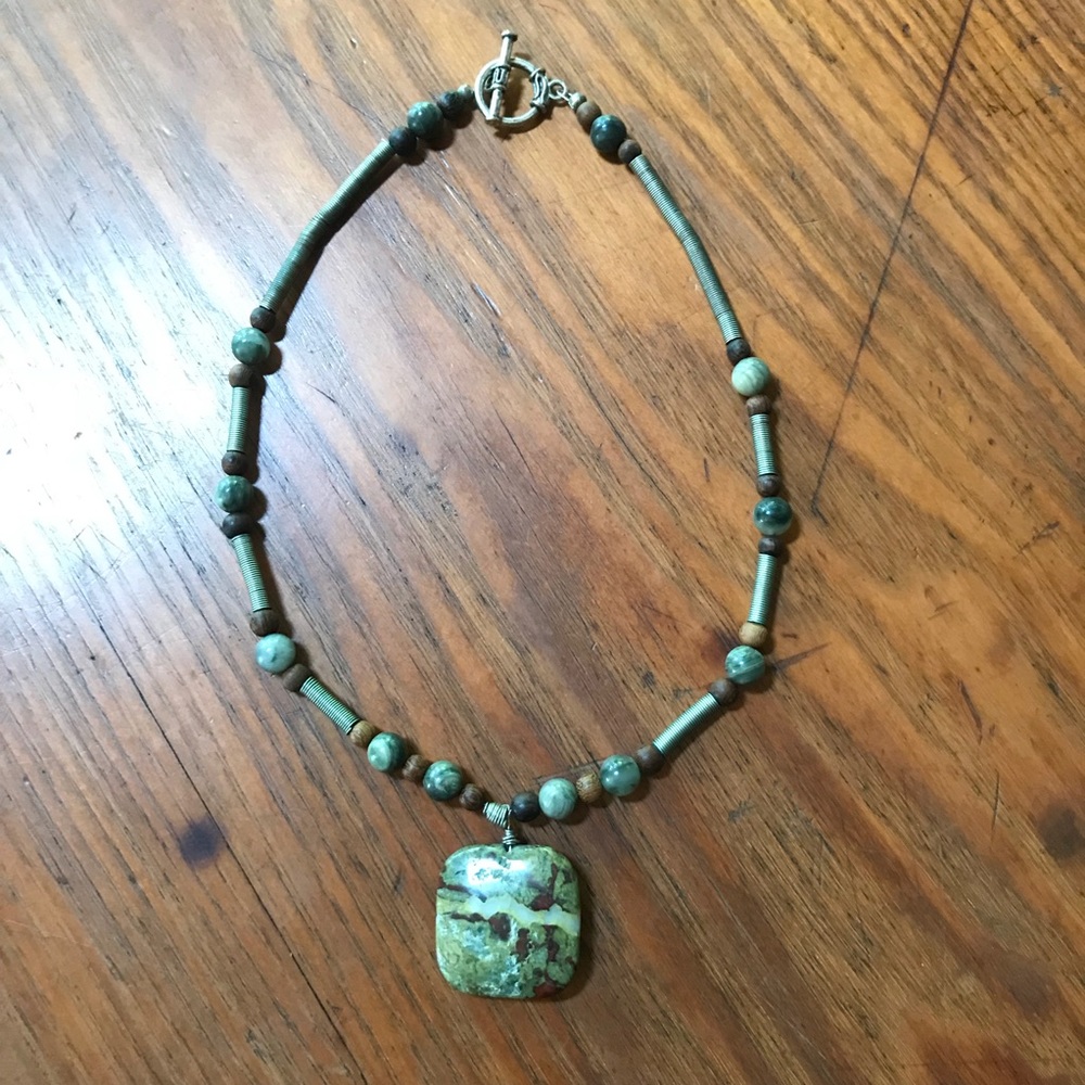 💕A pretty homemade necklace💕